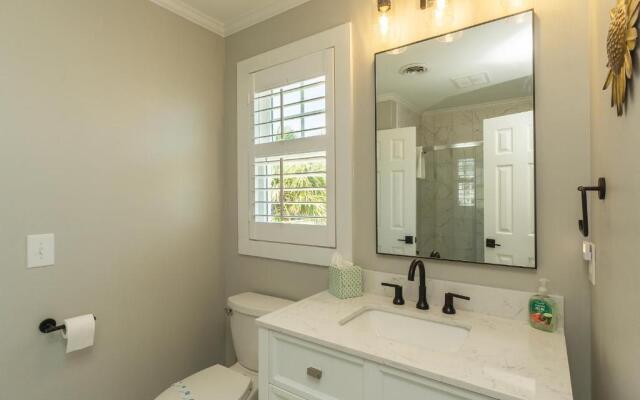 Seascape by Oak Island Accommodations