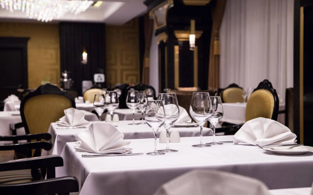 Hotel Dana Business & Conference