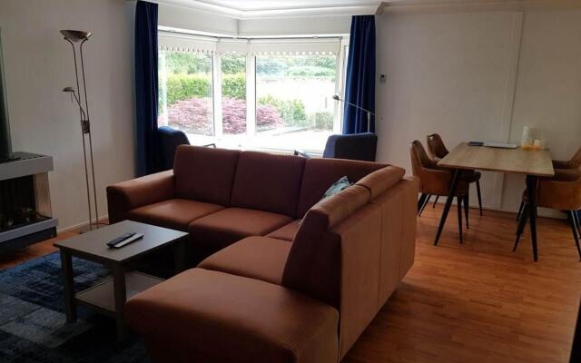 Inviting bungalow in Gelderland with garden