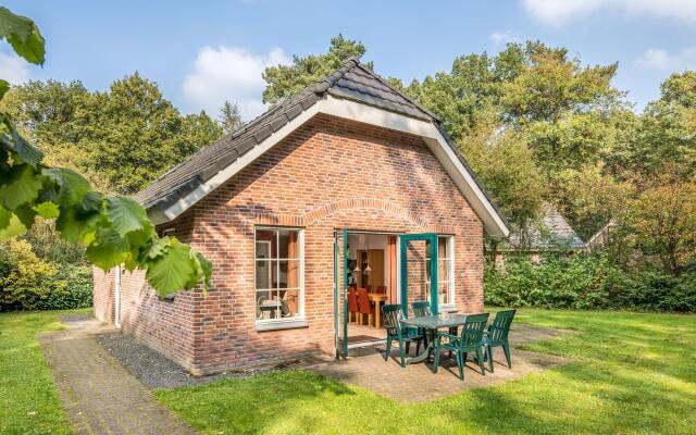Detached holiday home with dishwasher, in a nature reserve