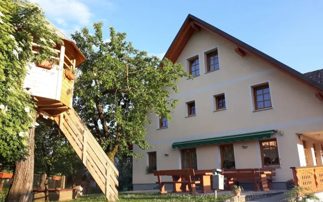 Hotel Loka