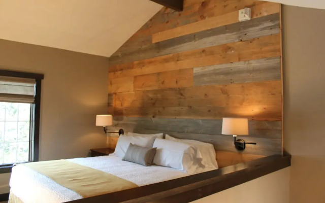 Corduroy Inn and Lodge, Trademark Collection by Wyndham