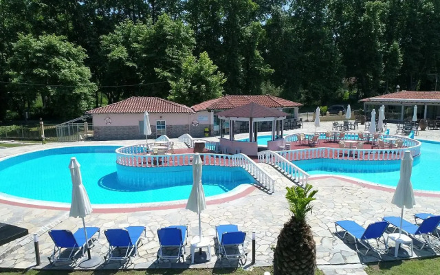 Sintrivanis Hotel