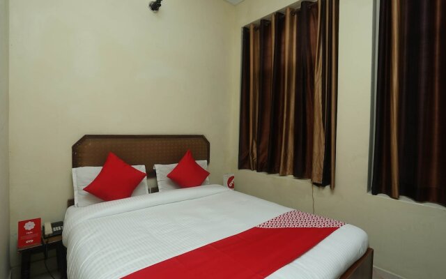 Capital O 15091 Gaurav Boarding House