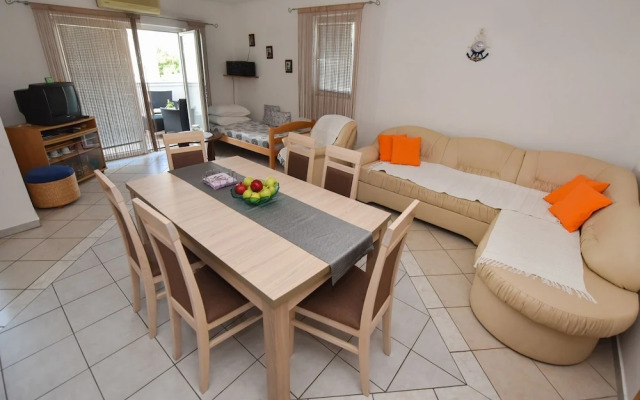 Kety - Cosy With Balcony - A1