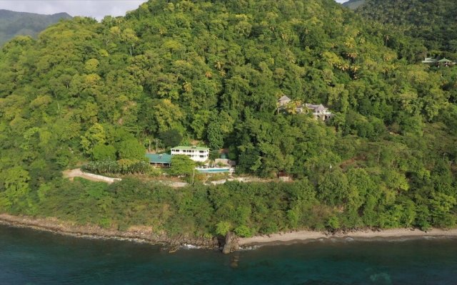 Authentic St. Lucian Experience At Prestigious Villa - Colibri Cottage 6 Bedroom Villa