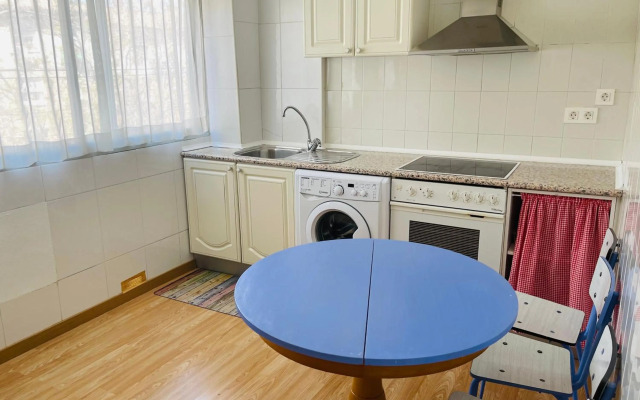 Piso junto universidad y Hospital Clínico