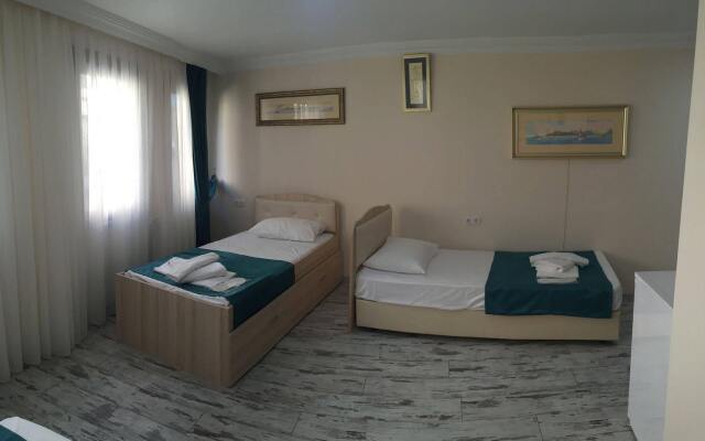 Peteks Hotel