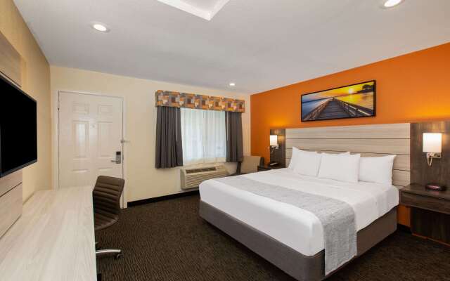 Days Inn by Wyndham Monterey-Fisherman's Wharf Aquarium