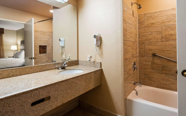 Best Western Escondido Hotel