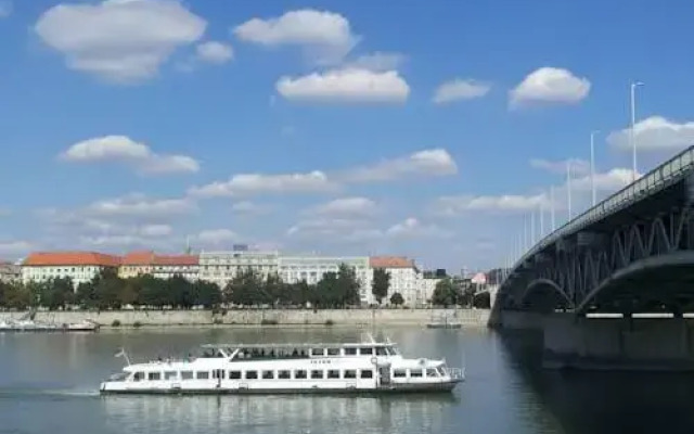 Studio along the Danube