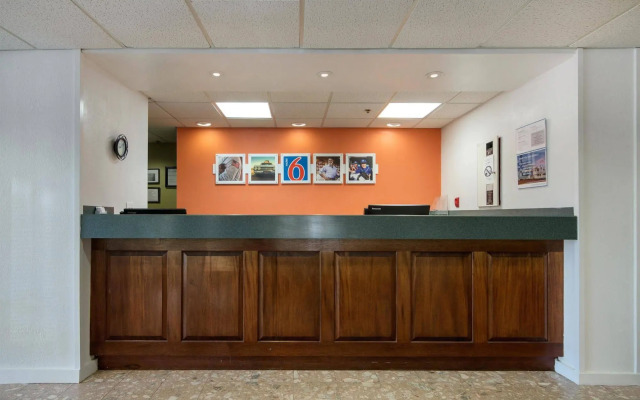 Dublin Inn and Suites