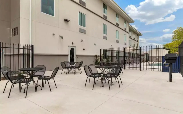 Sleep Inn Lancaster Dallas South