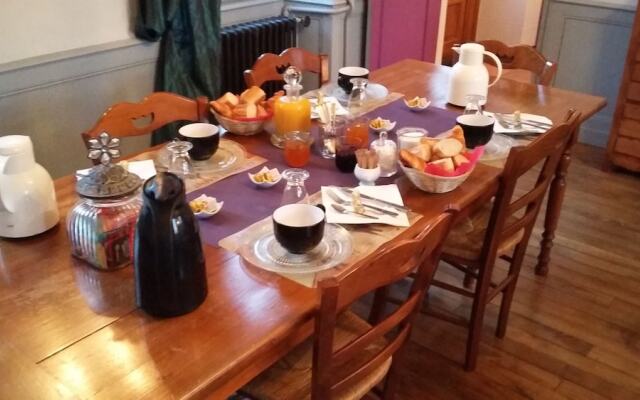 Maison D'Hotes Les Belles De Mai