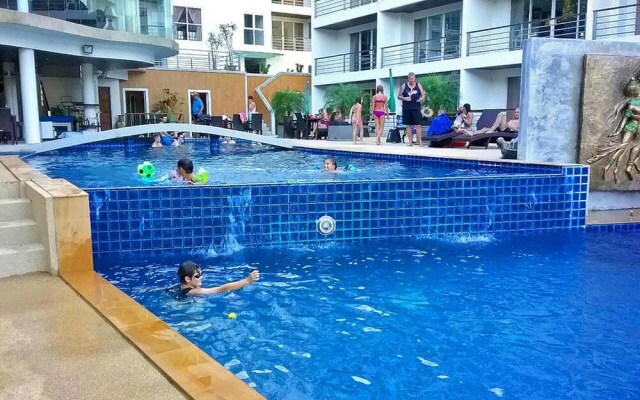 Beststayinphuket Poolview