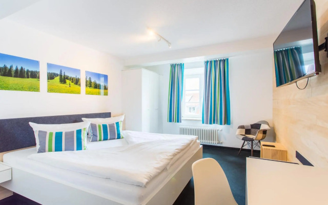 DIE KRONE - Hotel Garni