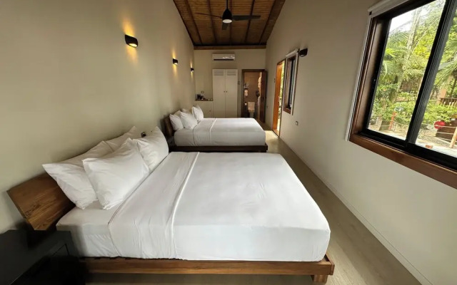 Mt. Plaisir Estate Hotel