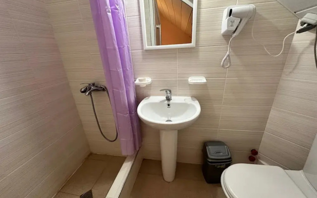 Family Hotel Parnas 2250