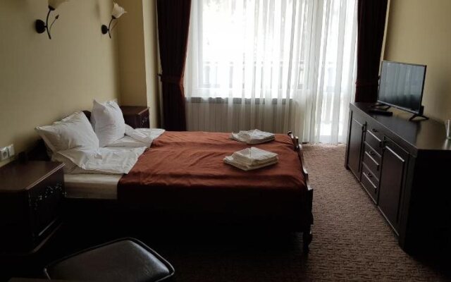 Bela Family Hotel