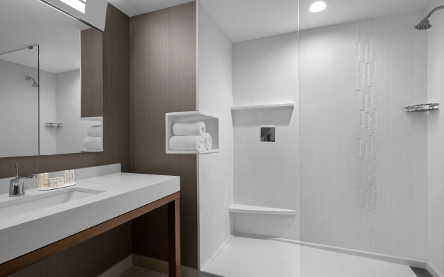 Courtyard by Marriott Clearwater Beach