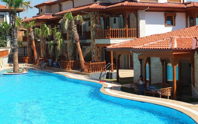 Akyaka House