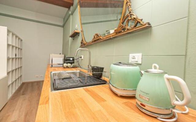 Flat 2 Bedrooms 1 Bathroom - Genoa