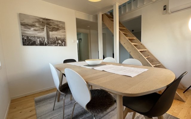 "stavanger BnB 10 @nicolas Parking & Generous Terrace"