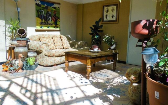 Hostal Santa Marta, TDM.