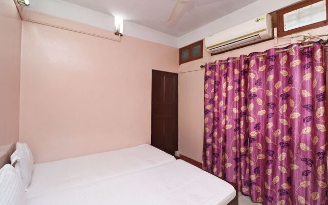 SPOT ON 41656 Hotel Maruti