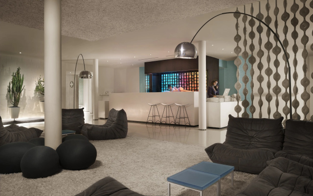 The Standard, Hollywood