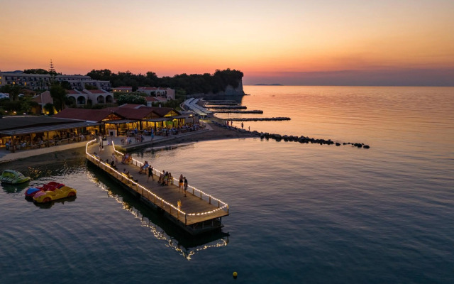 Roda Beach Resort & Spa
