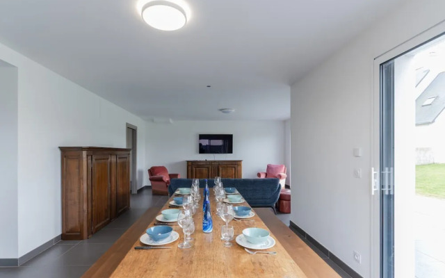 Pretty new House 2 Steps From the sea