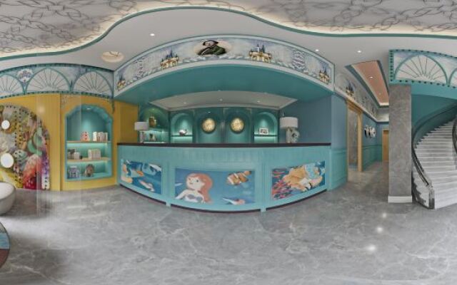 Andersen Theme Apartment