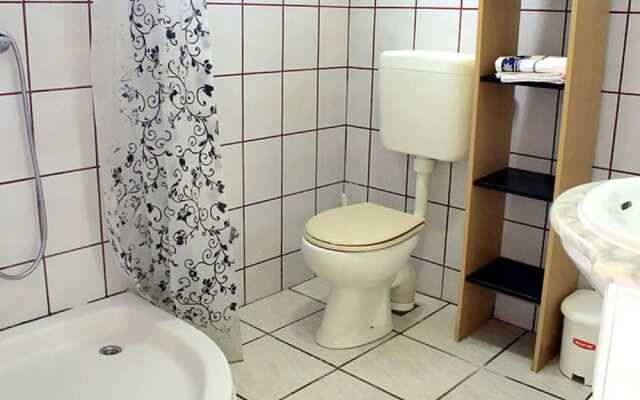 Tranquil Holiday Home in Metajna With Balcony