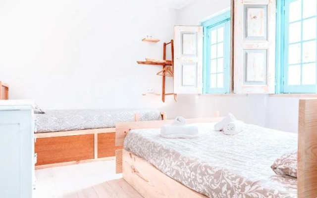 Kali Vice Surf Villa