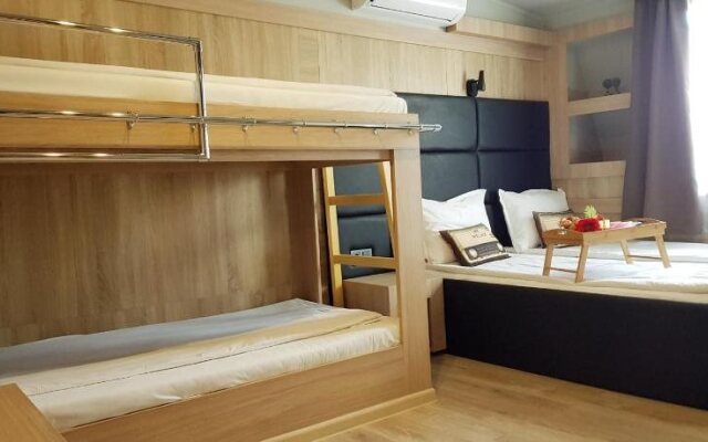 Hotel Allur