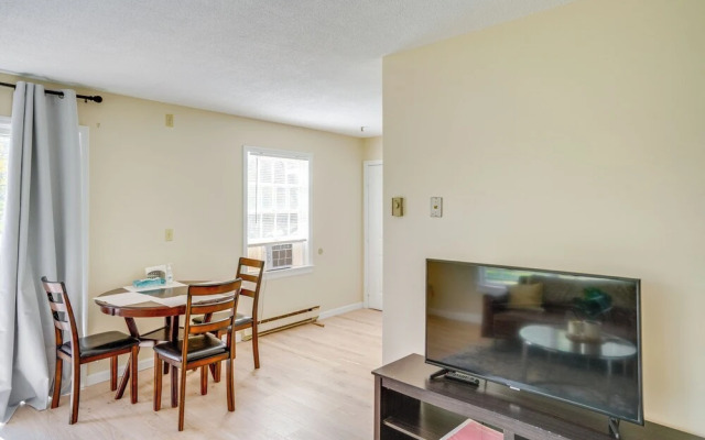 Peaceful Catskills Condo w/ Deck + Mountain View!