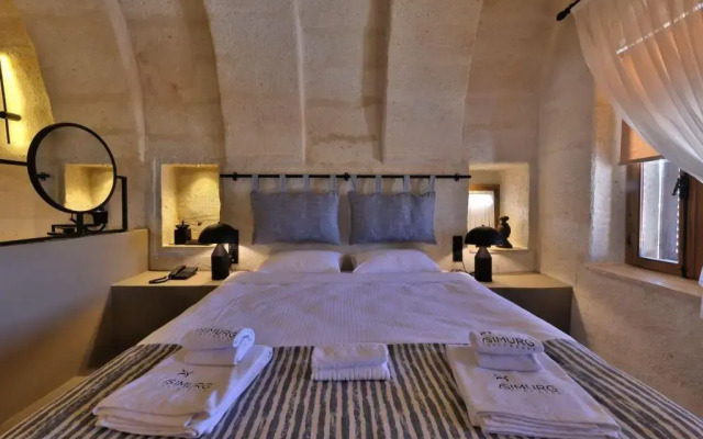 Simurg Cave House