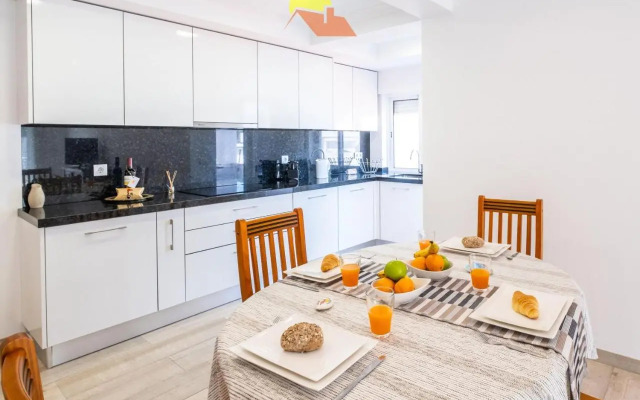 #089 Lovely Flat near Beach Olhos de Agua