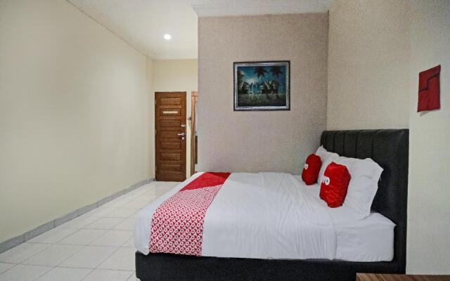 OYO 90381 Belva Guest House