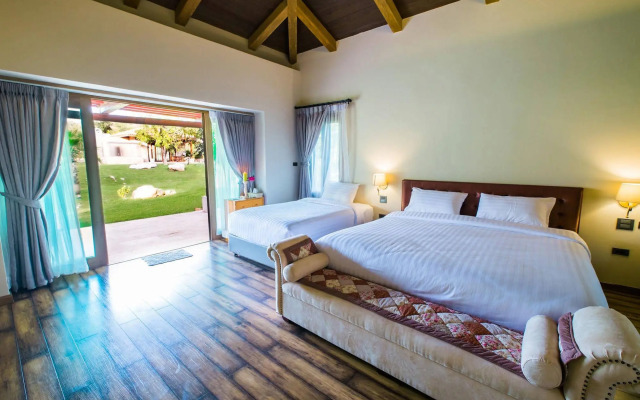 Mela Garden Retreat Cottage