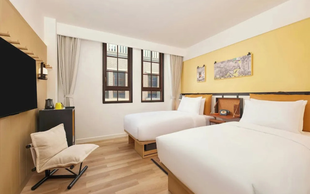 Moxy Shanghai Putuo