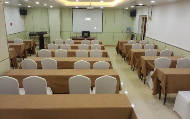 Hanting Hotel Jinan Dikou Road Long Distance Bus Terminal