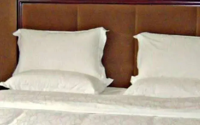 Seine River Leisure Hotel