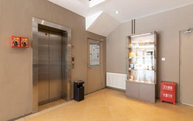 Home Inn (Xianyang Airport Weicheng District Dongfeng Road)