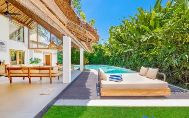Villa Indigo - 5-BDR, huge pool and lush garden – Outside – Kuta