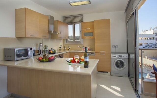 one bedroom apartment in Fig tree bay
