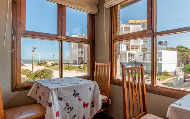 Romina Art Hotel