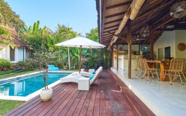 Villa Ketenangan