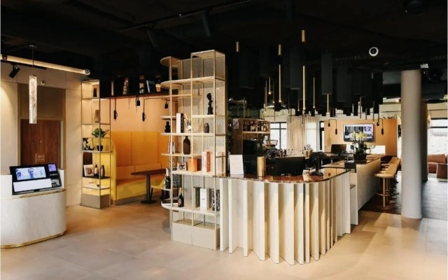 Golden Tulip Reims